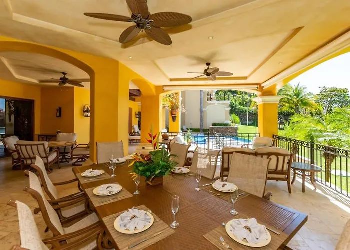 Elegant Mediterranean-style Mansion With Beachfront Views And Private Infinity Pool Playa Flamingo