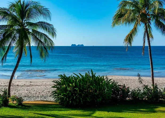 Elegant Mediterranean-style Mansion With Beachfront Views And Private Infinity Pool *